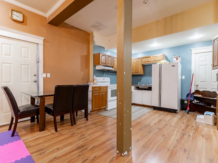 11681 99a Avenue, Surrey, BC, V3V 7K5 - 24