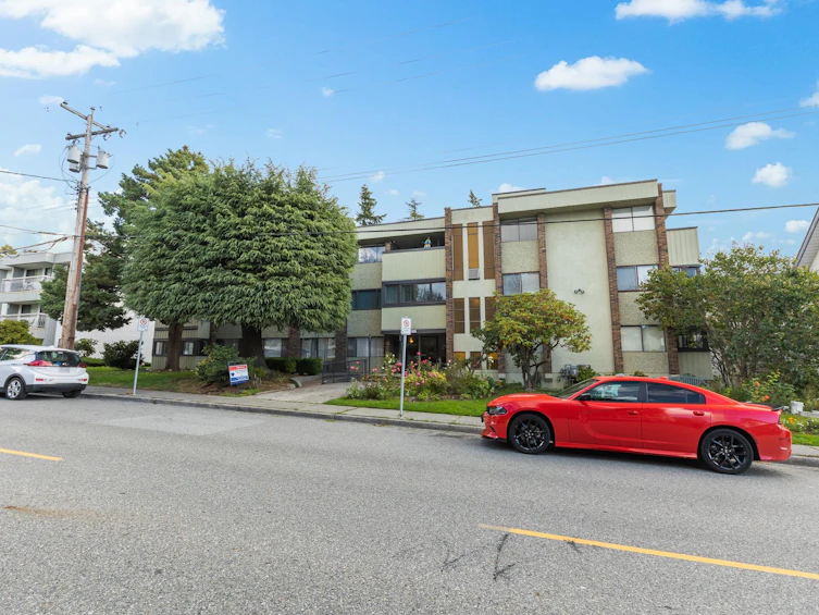 202-1320 Fir Street, Surrey, BC, V4B 4B2 - 5