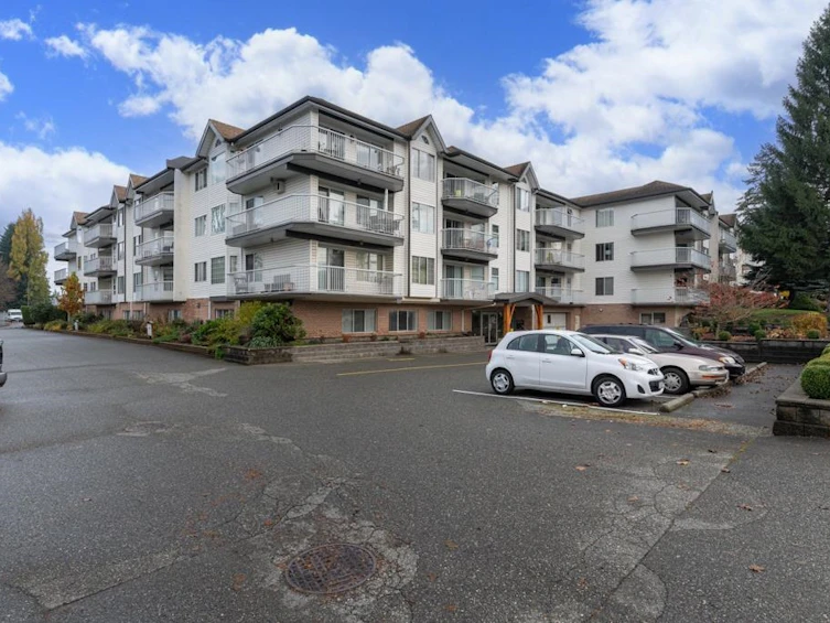 320-33535 King Road, Abbotsford, BC, V2S 6Z5 - 2