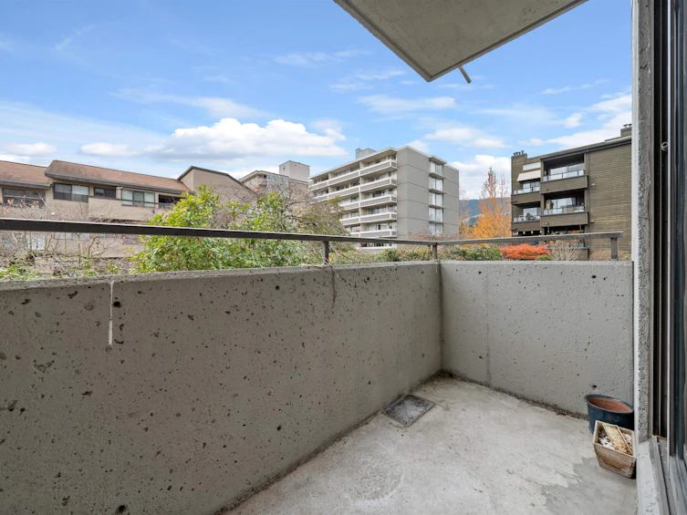 203-1341 Clyde Avenue, West Vancouver, BC, V7T 1E8 - 17