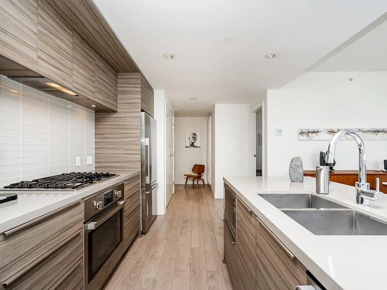 508-1550 Fern Street, North Vancouver, BC, V7J 0A9 - 4