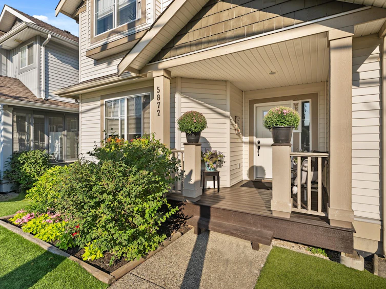 5872 148 Street, Surrey, BC, V3S 3B8 - 2