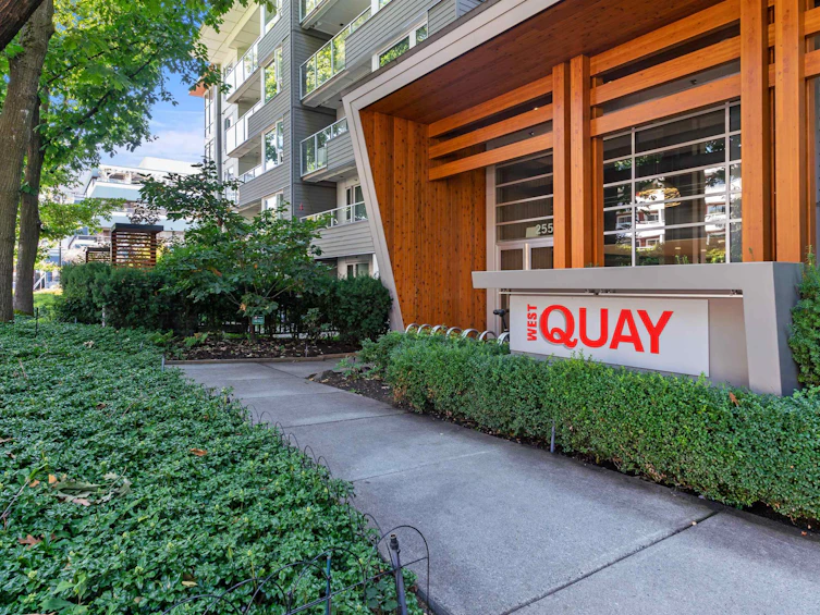 410-255 W 1st Street, North Vancouver, BC, V7M 3G8 - 34