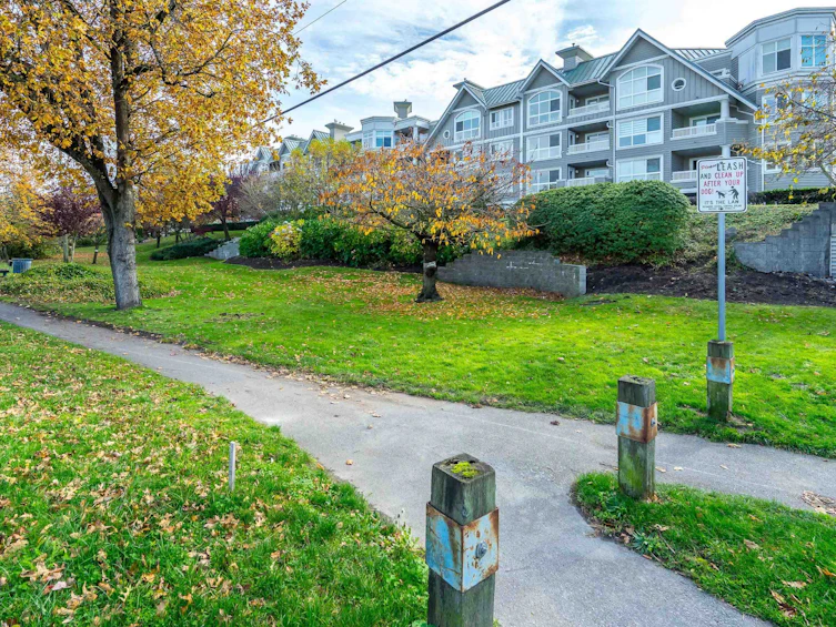 312-5500 Lynas Lane, Richmond, BC, V7C 5R5 - 32