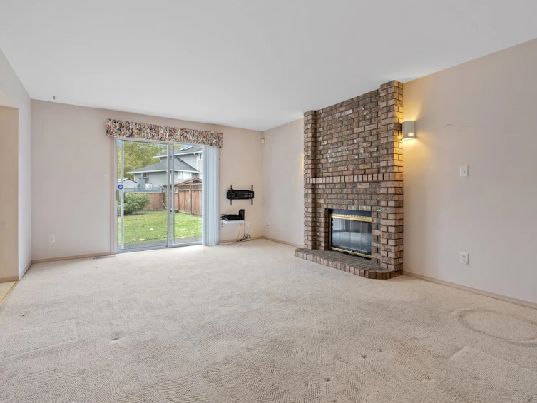 14101 84 Avenue, Surrey, BC, V3W 0V5 - 14