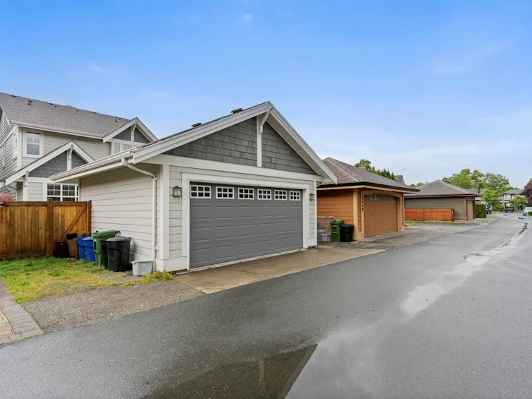 5884 Garrison Boulevard, Chilliwack, BC, V2R 5X8 - 32