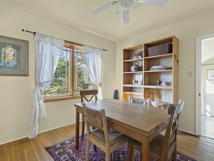 3256 E Georgia Street, Vancouver, BC, V5K 2L3 - 12
