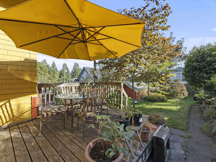 3256 E Georgia Street, Vancouver, BC, V5K 2L3 - 23