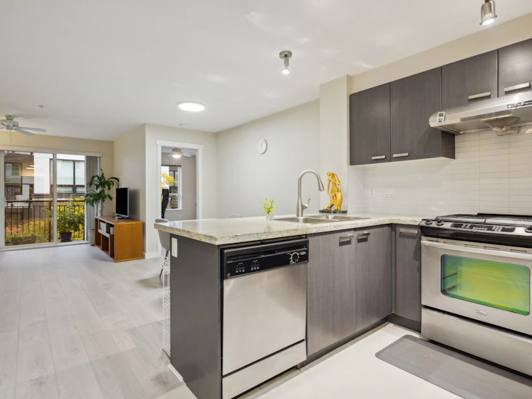 306-9399 Tomicki Avenue, Richmond, BC, V6X 0H6 - 4