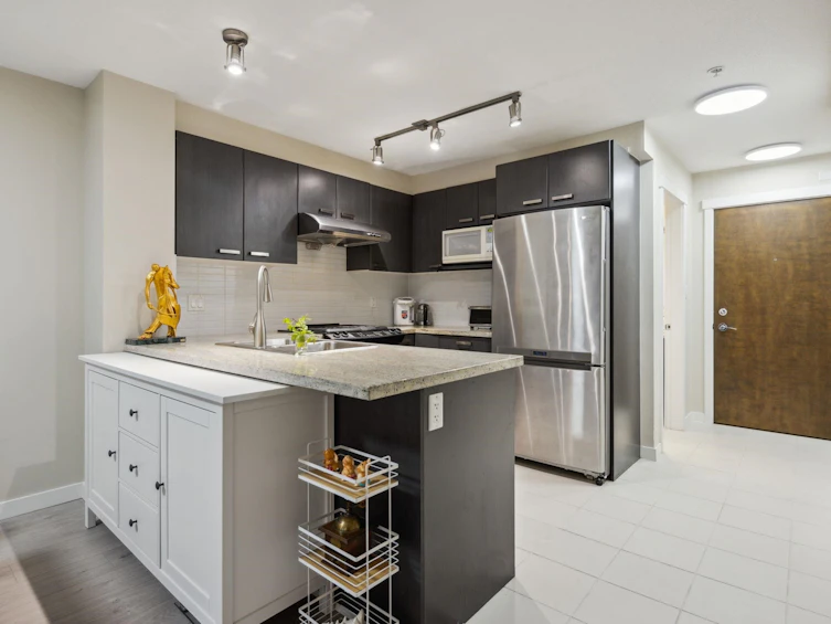 306-9399 Tomicki Avenue, Richmond, BC, V6X 0H6 - 10