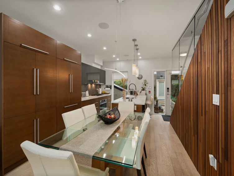631 Victoria Drive, Vancouver, BC, V5L 0C3 - 7