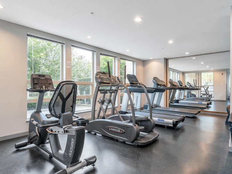 319-2665 Mountain Highway, North Vancouver, BC, V7J 0A8 - 9