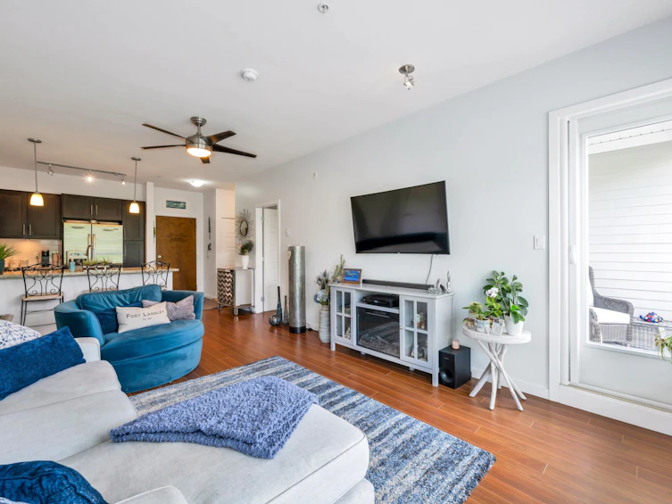 309-23215 Billy Brown Road, Langley, BC, V1M 0B7 - 11