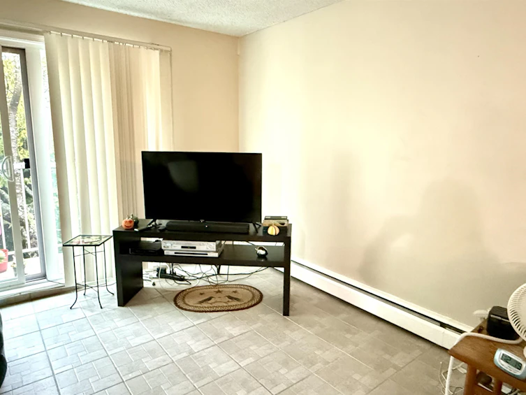 315-7240 Lindsay Road, Richmond, BC, V7C 3M6 - 5