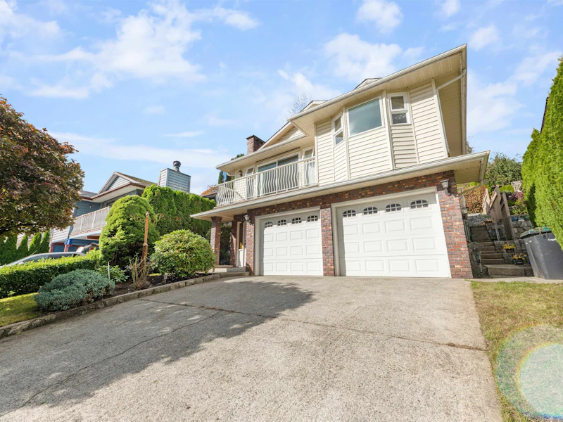 126 Warrick Street, Coquitlam BC V3K 5L4
