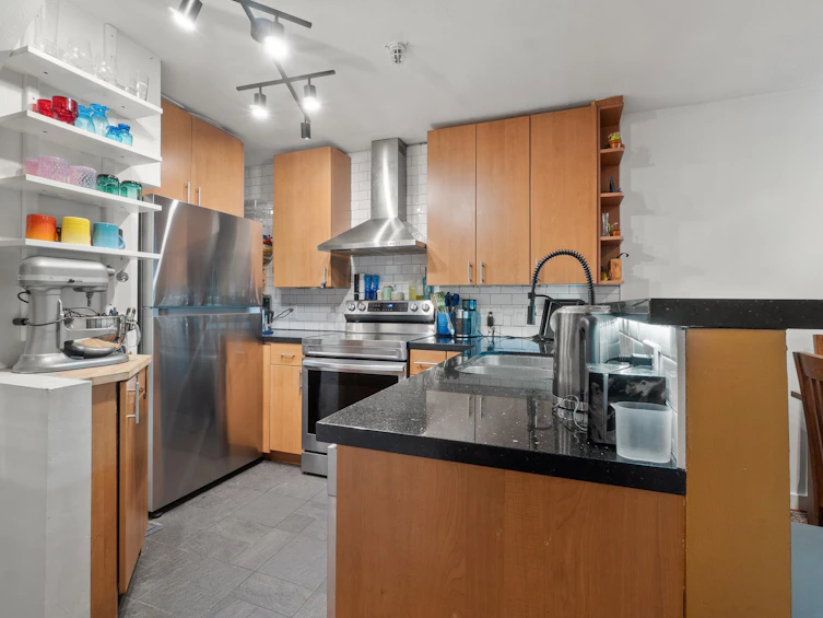 104-2333 Eton Street, Vancouver, BC, V5L 1E2 - 7