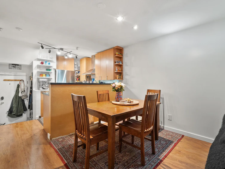 104-2333 Eton Street, Vancouver, BC, V5L 1E2 - 9