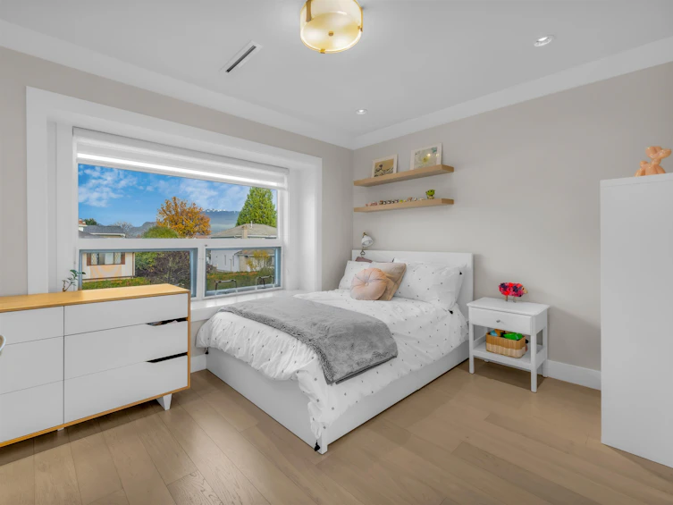 3950 Eton Street, Burnaby, BC, V5C 1J5 - 24