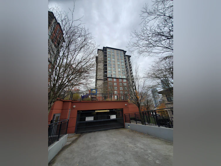 1006-813 Agnes Street, New Westminster, BC, V3M 0A9 - 16