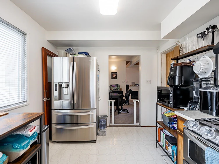 12484 203 Street, Maple Ridge, BC, V2X 4W2 - 10