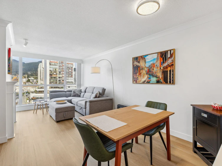 802-108 E 14th Street, North Vancouver, BC, V7L 2N3 - 3