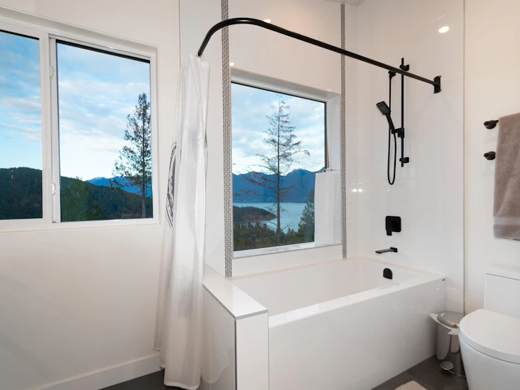 877 Rivendell Drive, Bowen Island, BC, V0N 1G1 - 36