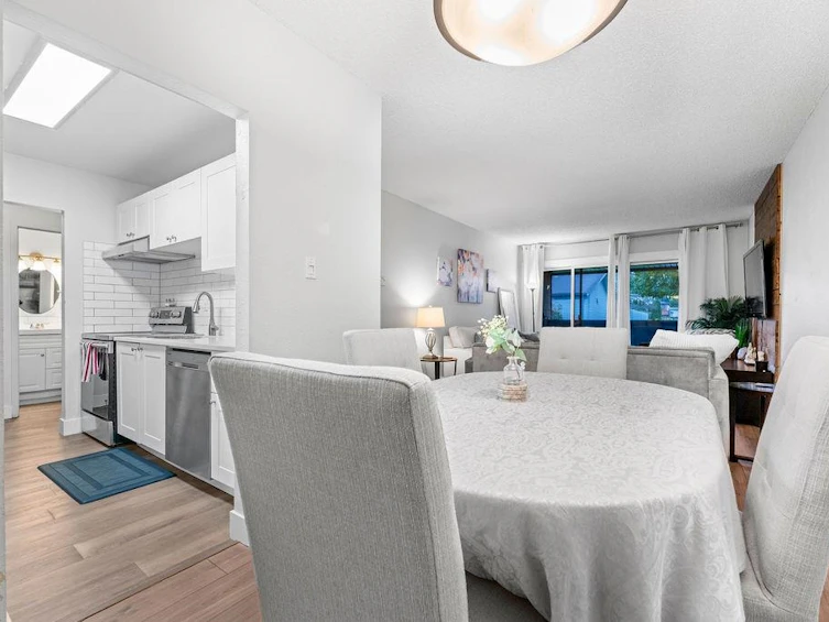 108-3411 Springfield Drive, Richmond, BC, V7E 1Z1 - 10