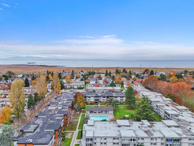 108-3411 Springfield Drive, Richmond, BC, V7E 1Z1 - 37