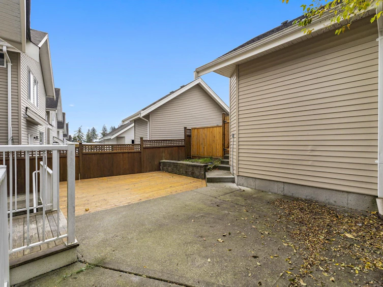 15126 61a Avenue, Surrey, BC, V3S 5J7 - 38