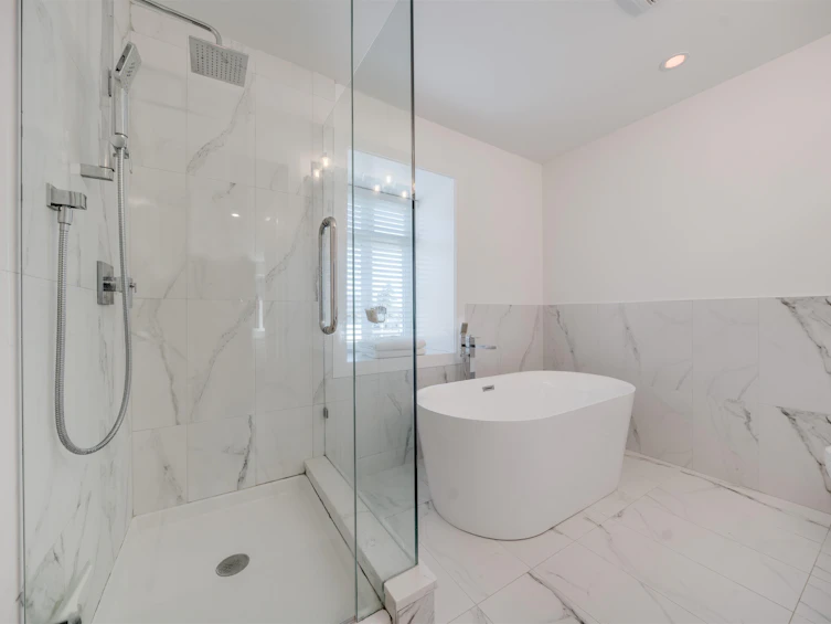 970 Rochester Avenue, Coquitlam, BC, V3K 2J3 - 20