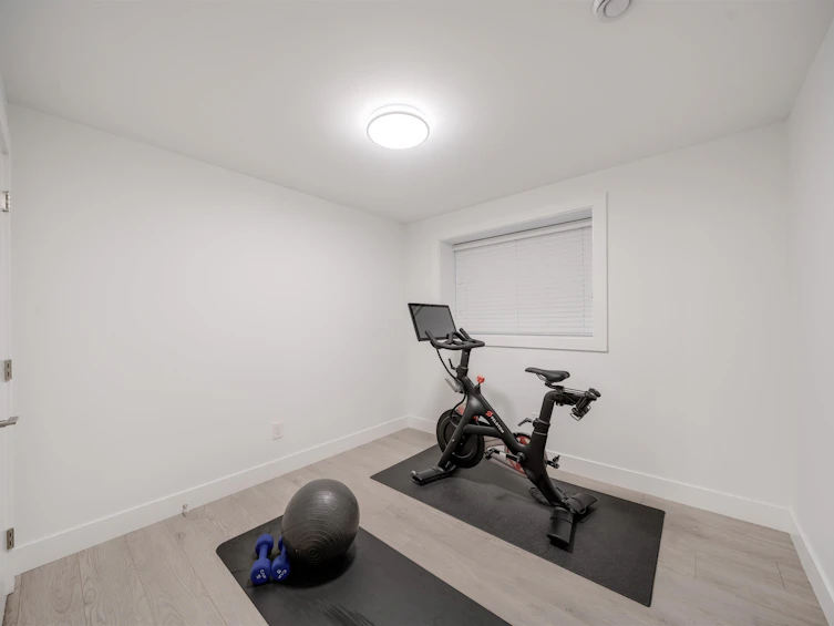 970 Rochester Avenue, Coquitlam, BC, V3K 2J3 - 30