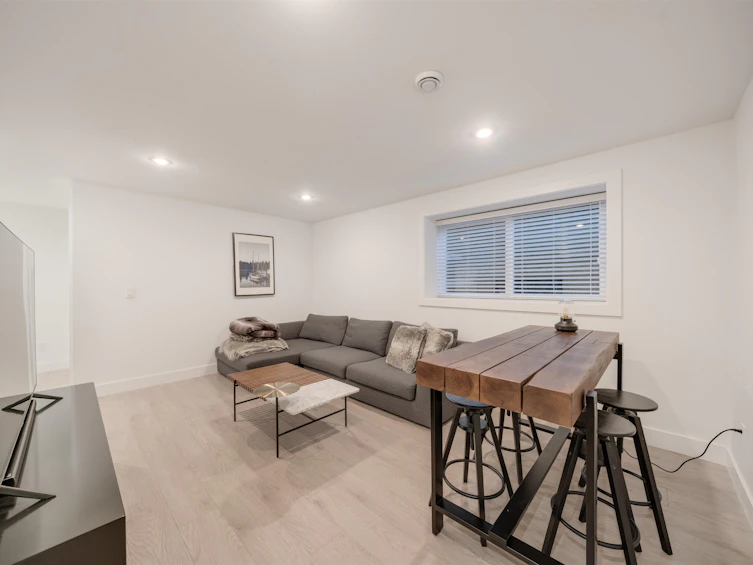 970 Rochester Avenue, Coquitlam, BC, V3K 2J3 - 32