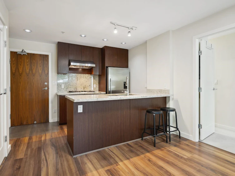515-8633 Capstan Way, Richmond, BC, V6X 0N5 - 2