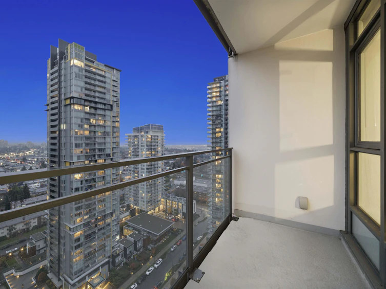 2806-4900 Lennox Lane, Burnaby, BC, V5H 0G9 - 17