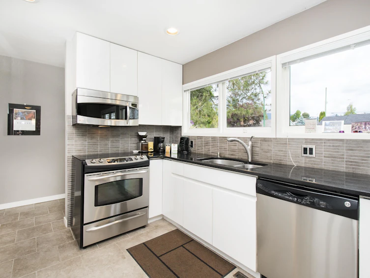 1281 Mcbride Street, North Vancouver, BC, V7P 1G2 - 6