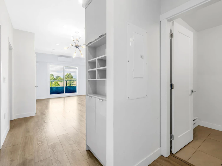 B409-14438 72 Avenue, Surrey, BC, V3S 2E7 - 7