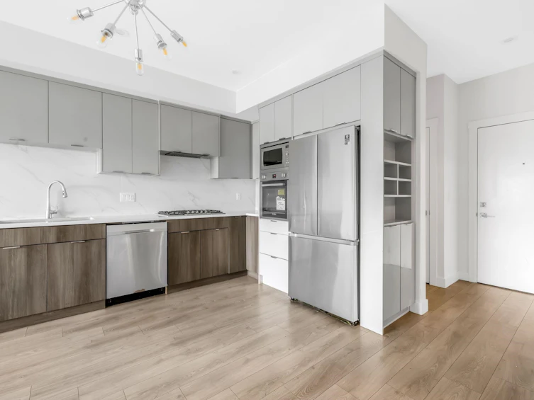 B409-14438 72 Avenue, Surrey, BC, V3S 2E7 - 9
