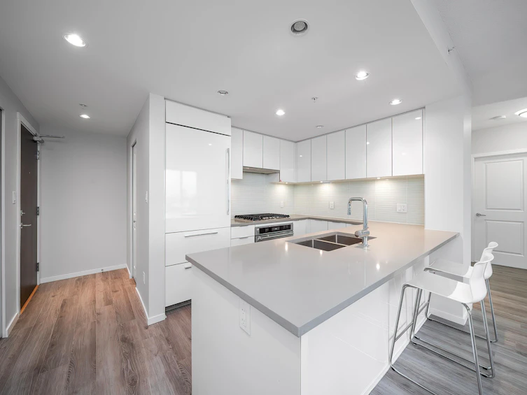 706-6638 Dunblane Avenue, Burnaby, BC, V5H 0G8 - 6