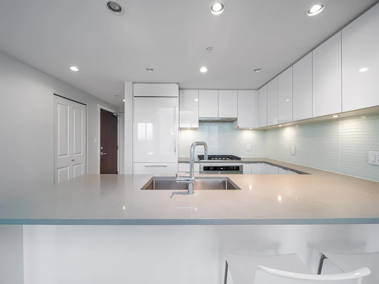 706-6638 Dunblane Avenue, Burnaby, BC, V5H 0G8 - 9