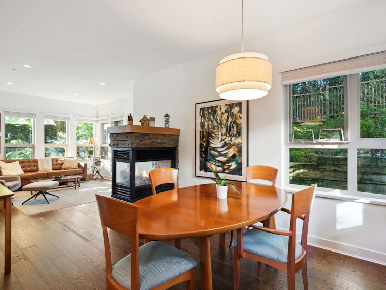 2994 Chesterfield Avenue, North Vancouver, BC, V7N 3M6 - 3