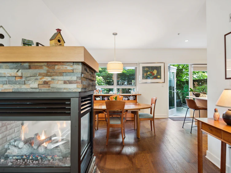 2994 Chesterfield Avenue, North Vancouver, BC, V7N 3M6 - 2