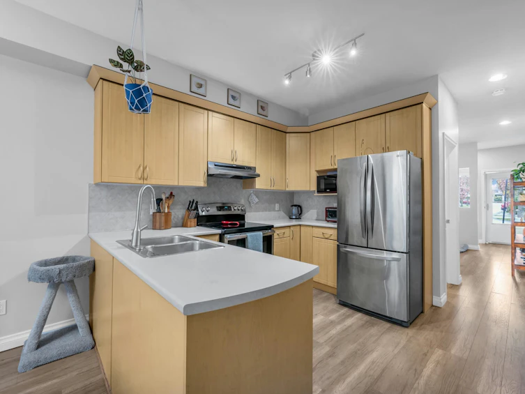 90-18221 68 Avenue, Surrey, BC, V3S 9J1 - 4