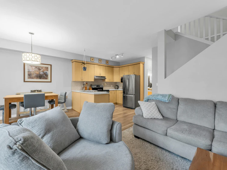 90-18221 68 Avenue, Surrey, BC, V3S 9J1 - 12