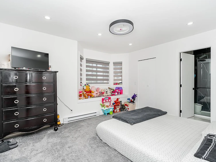 12528 77a Avenue, Surrey, BC, V3W 8P2 - 8