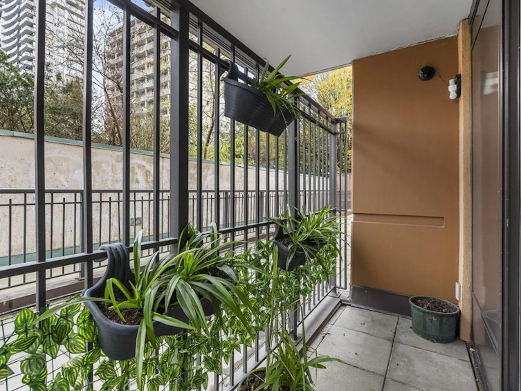 203-511 Rochester Avenue, Coquitlam, BC, V3K 0A2 - 23