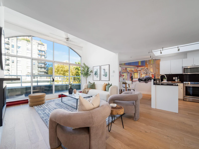 PH2 - 950 Bidwell Street, Vancouver BC V6G 2J9