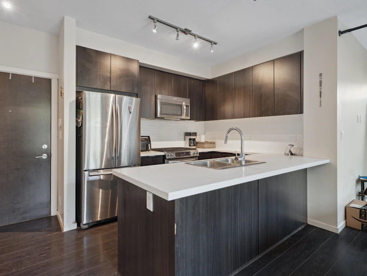 111-1135 Windsor Mews, Coquitlam, BC, V3B 0L2 - 4