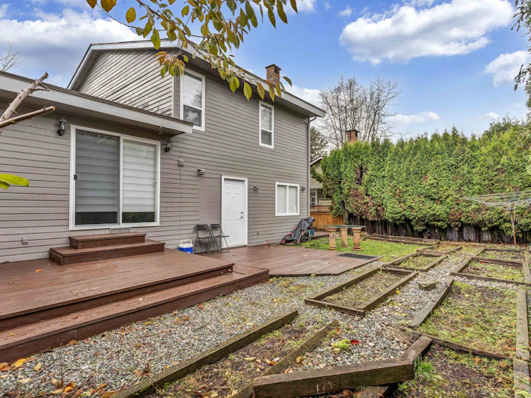 14893 Southmere Court, Surrey, BC, V4A 6V5 - 12