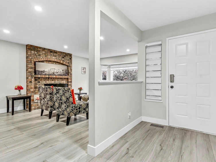 14893 Southmere Court, Surrey, BC, V4A 6V5 - 32