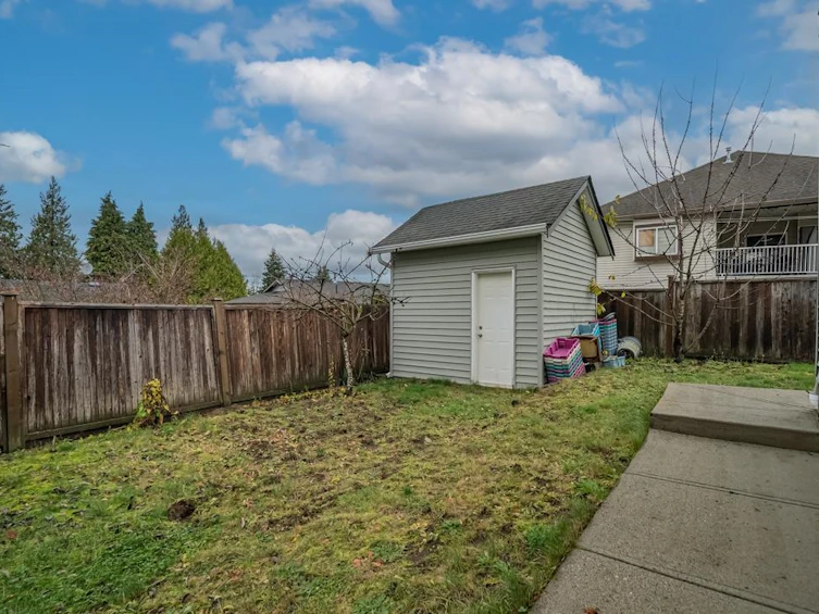2371 Bedford Place, Abbotsford, BC, V2T 4A4 - 36